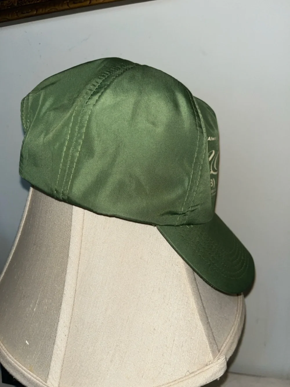 Vintage Los Angeles KCRW 89.9 FM radio station hat